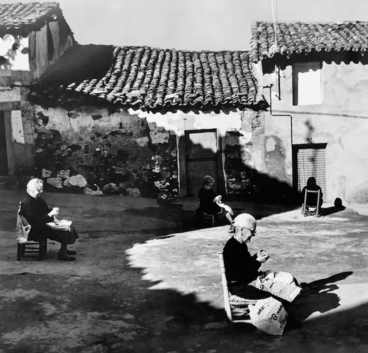 Esta luz que me alumbra...