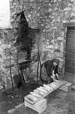 El poeta no siempre est&aacute; presente...